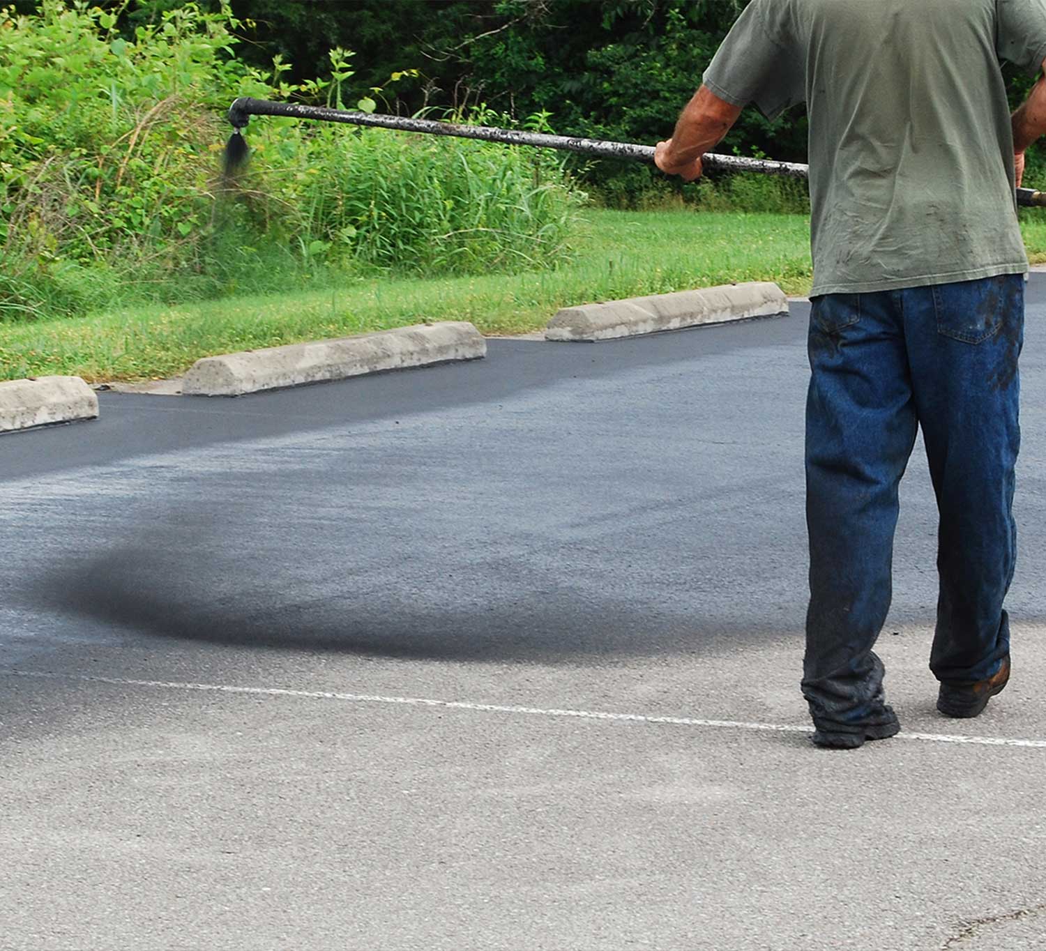 asphalt sealcoating cleveland tn chattanooga tn